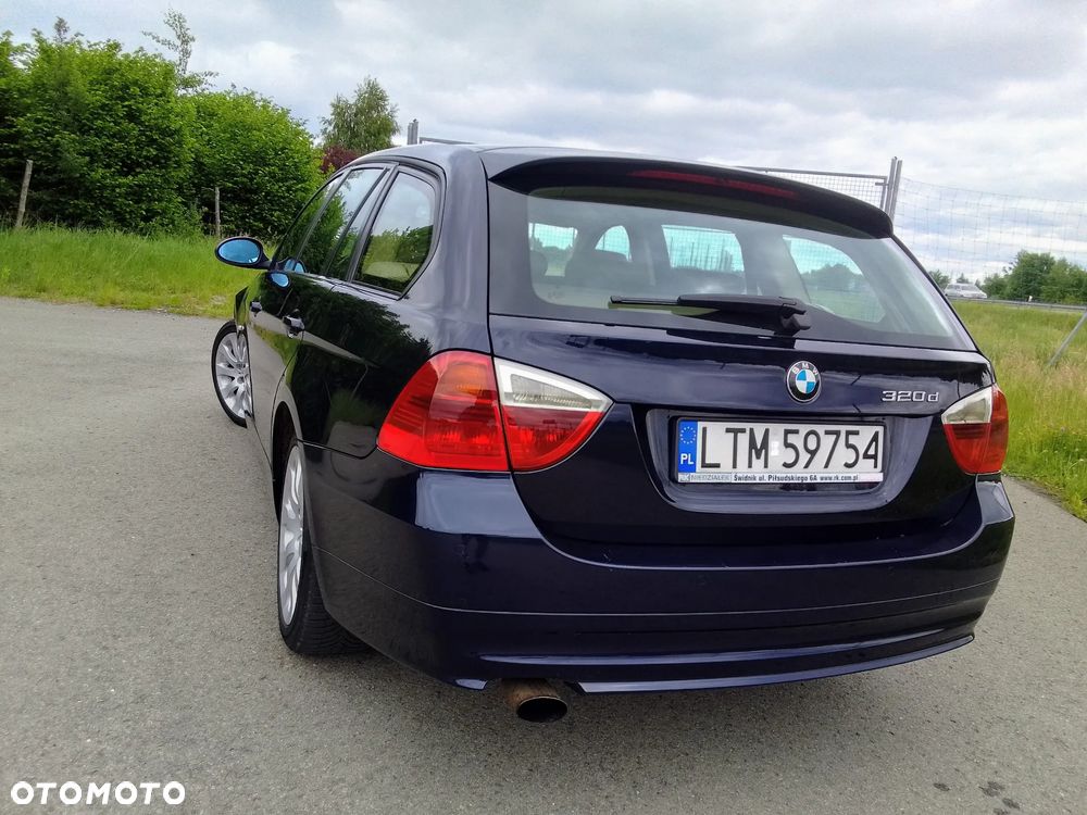 BMW Seria 3 - 11