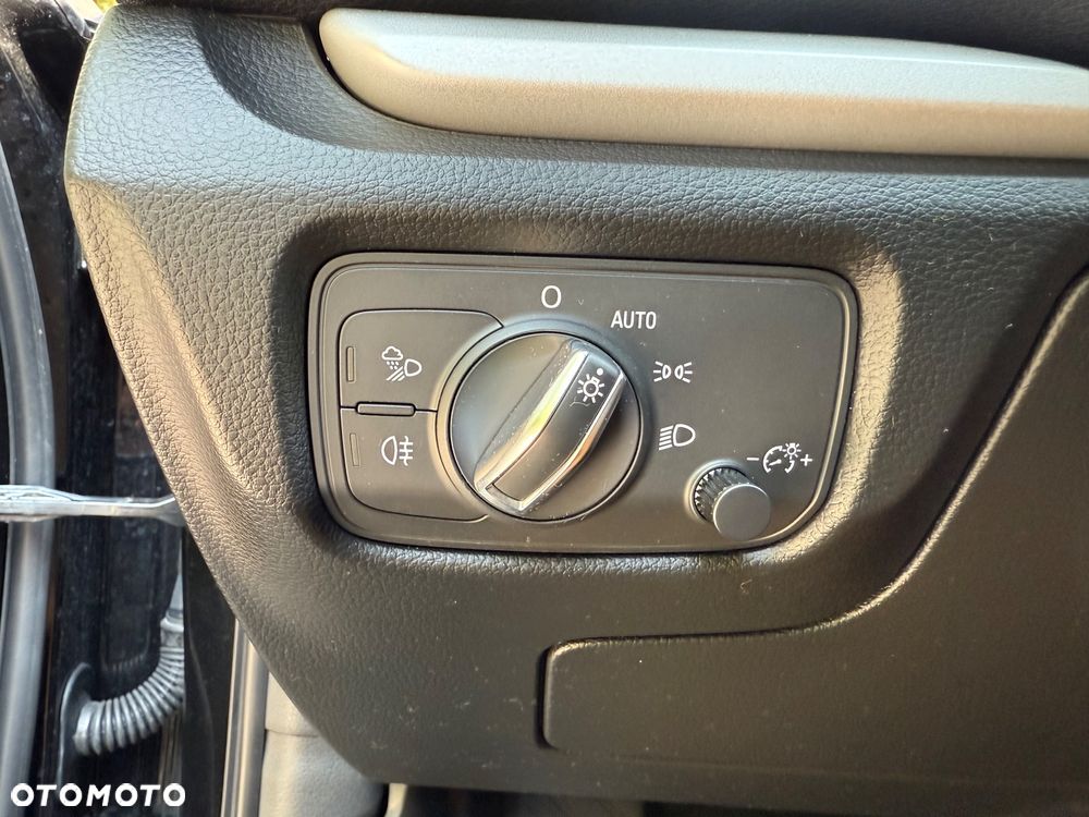 Audi A3 Sportback 2.0 TDI clean diesel Quattro Ambiente S tronic - 17