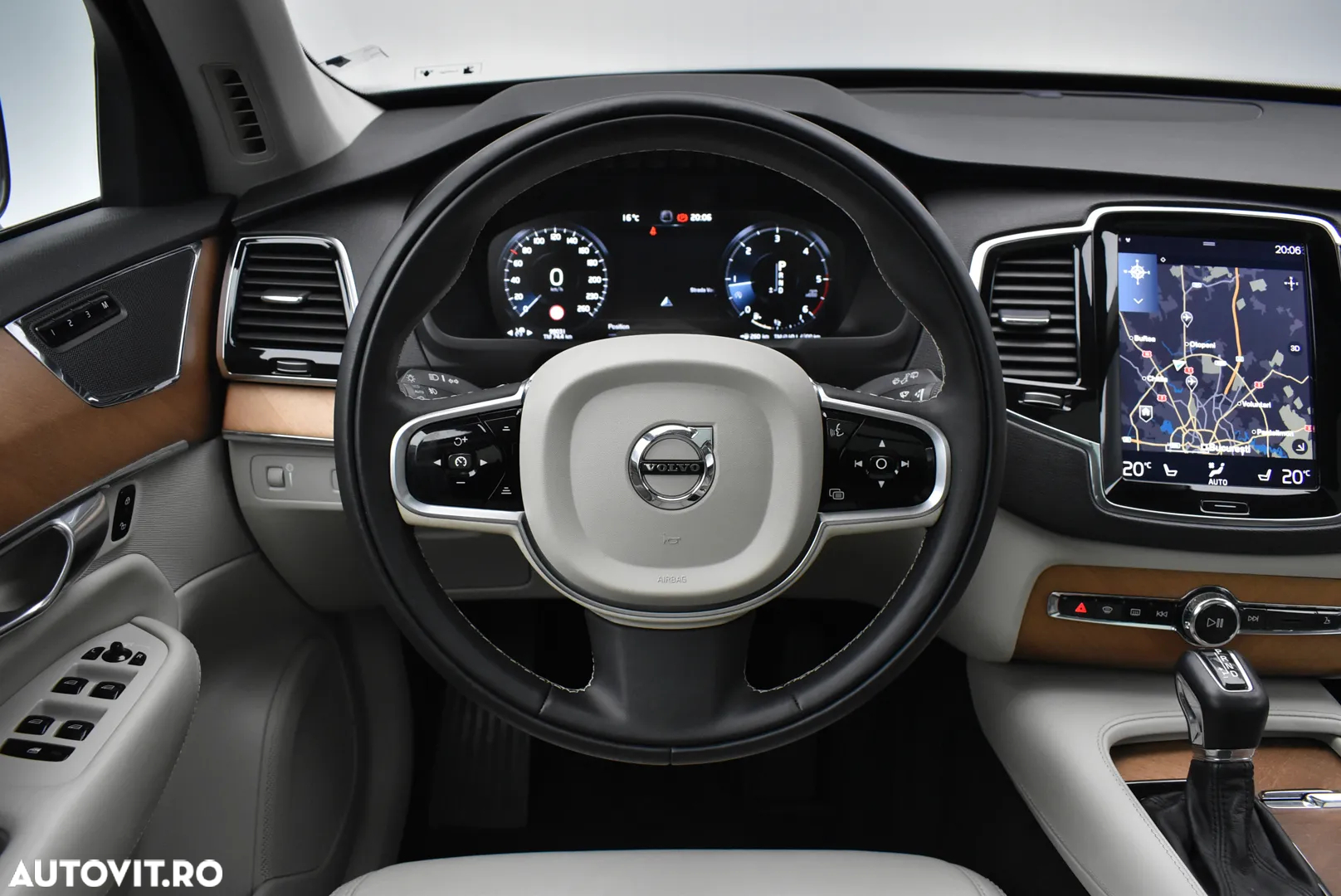 Volvo XC 90 D5 AWD Inscription - 16
