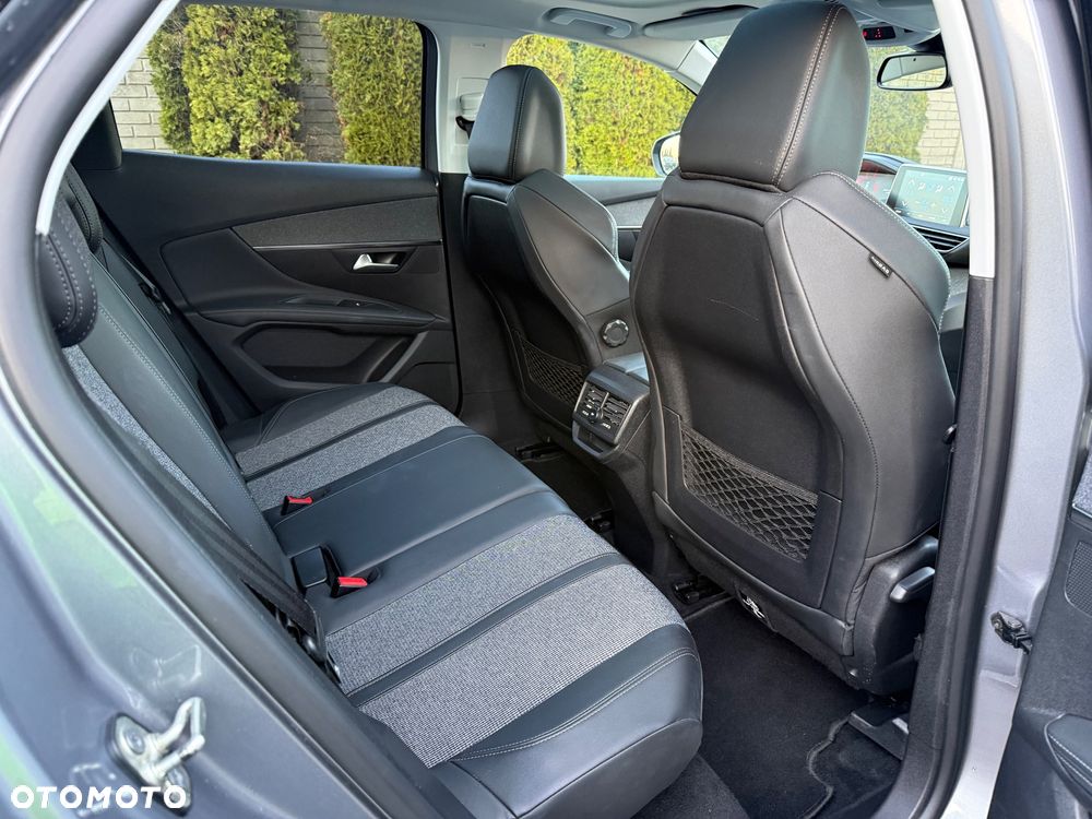 Peugeot 3008 - 28