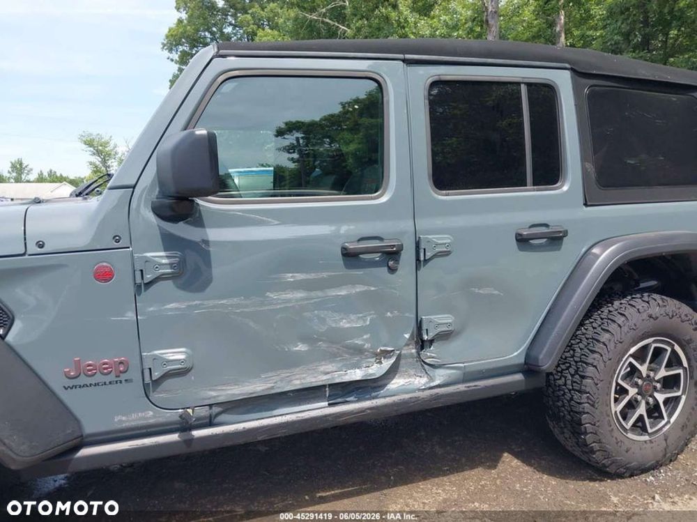 Jeep Wrangler - 5