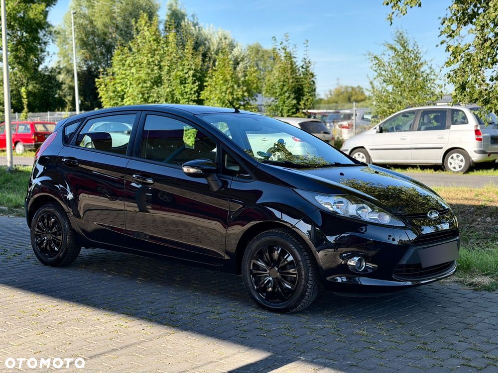 Ford Fiesta 1.25 Champions Edition - 3