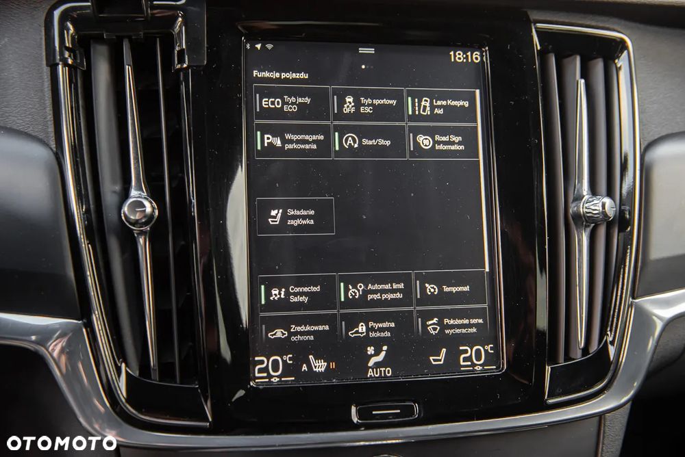 Volvo V90 - 21