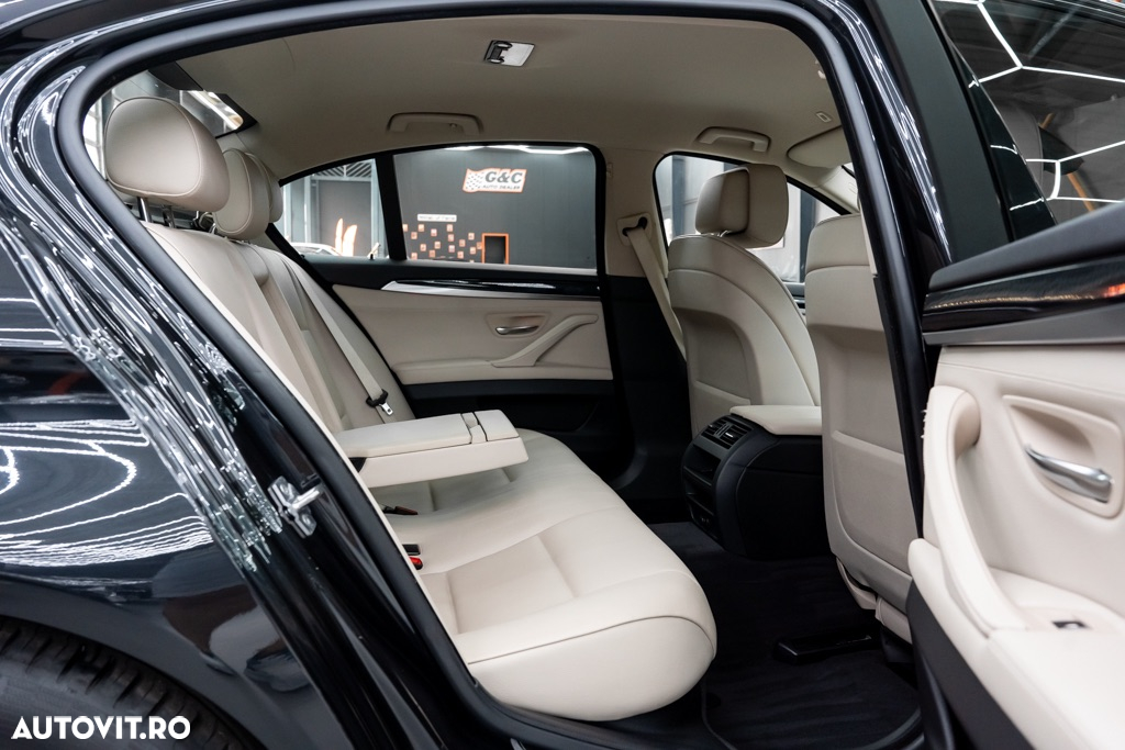 BMW Seria 5 520d Aut. - 16