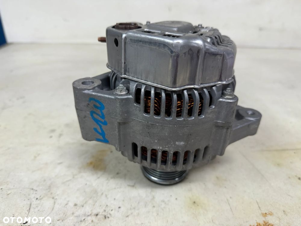 Alternator Toyota Land Cruiser 120  - ORYGINALNE - 1