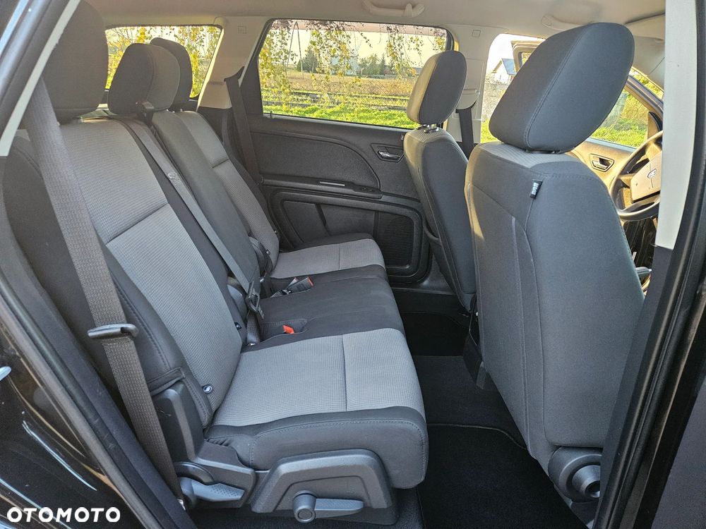 Dodge Journey 2.4 SE - 16