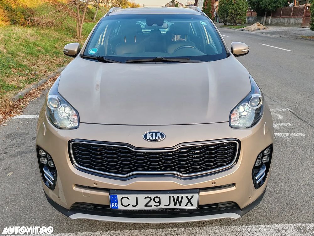 Kia Sportage 2,0 CRDI AWD Aut. GT Line - 4