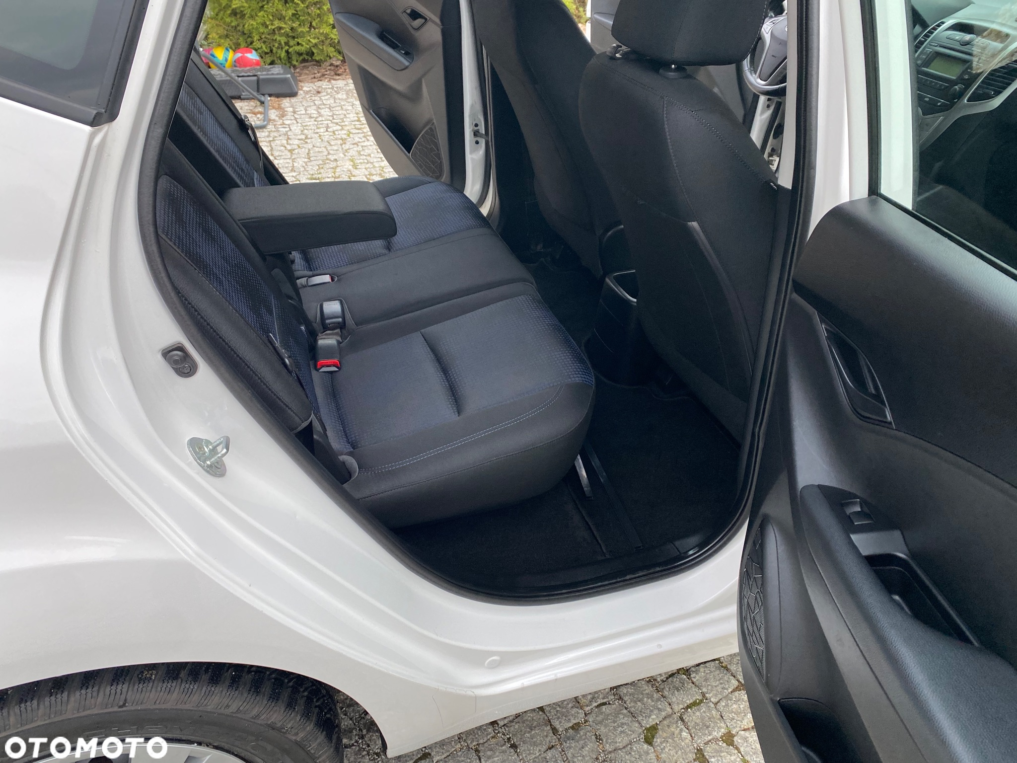 Hyundai ix20 1.4 Premium - 21