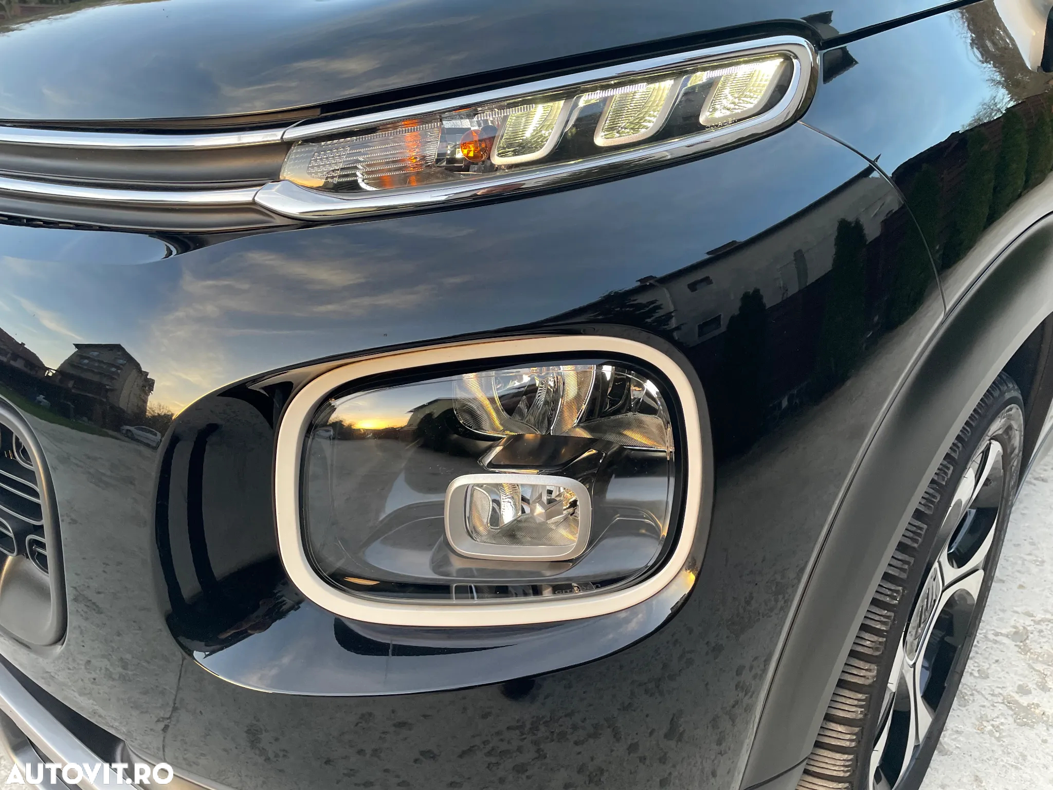 Citroën C3 AIRCROSS 1.2 PureTech S&S EAT6 Shine - 9