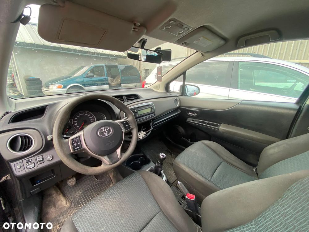 217 / TOYOTA YARIS II / NA CZĘŚCI/ - 5