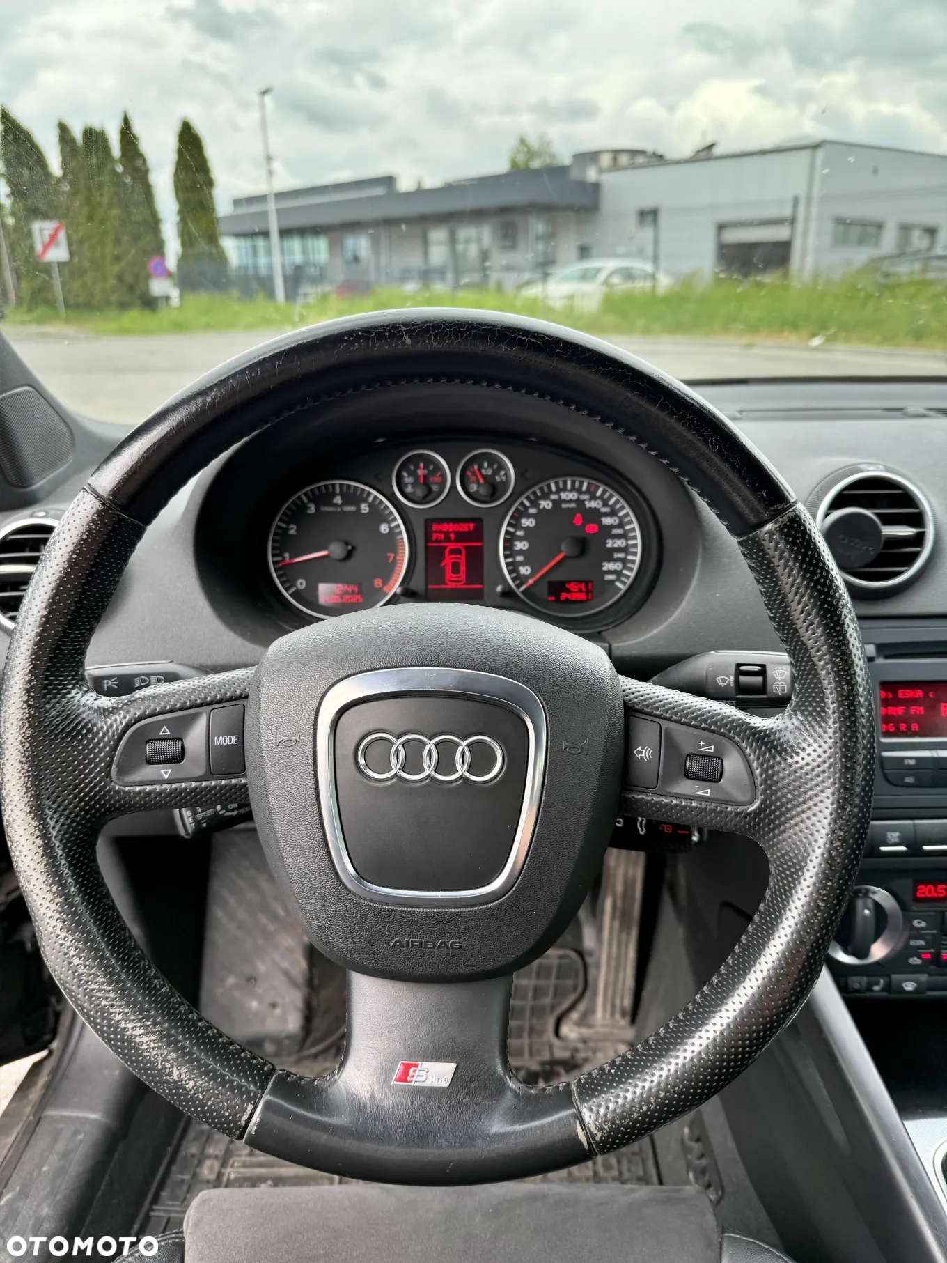 Audi A3 ver-2-0-tfsi-quattro-sportback-ambition - 24
