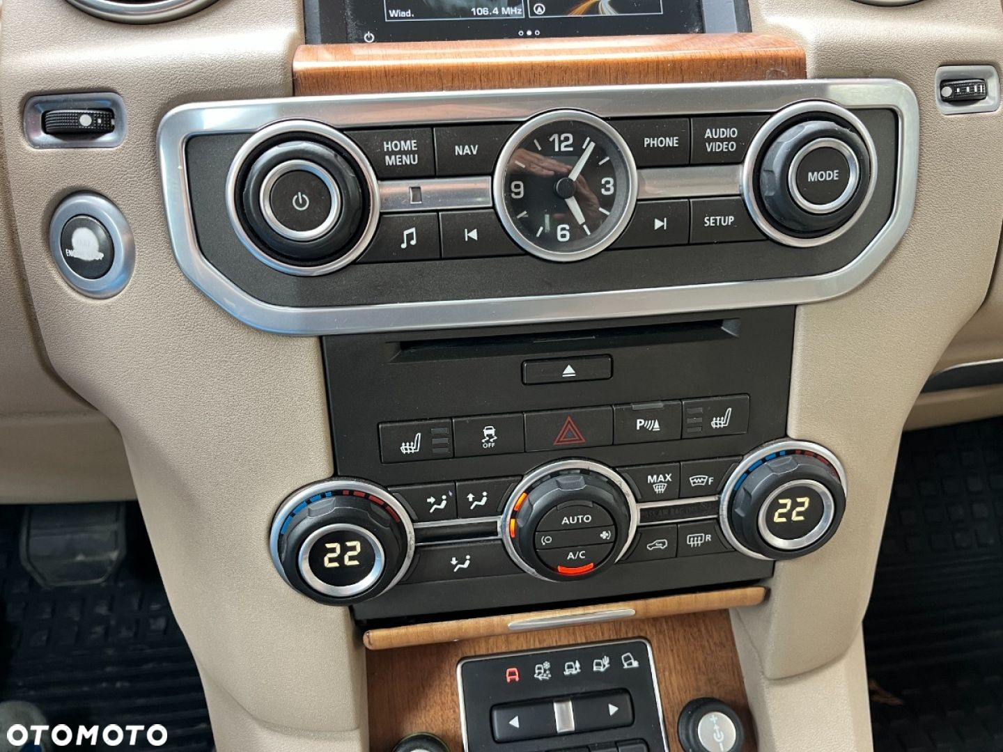 Land Rover Discovery - 12