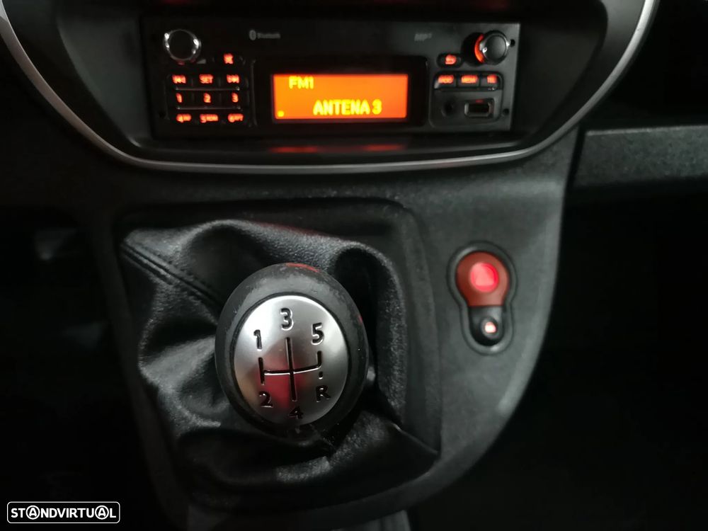 Renault Kangoo MAXI 1.5 dCi - 19