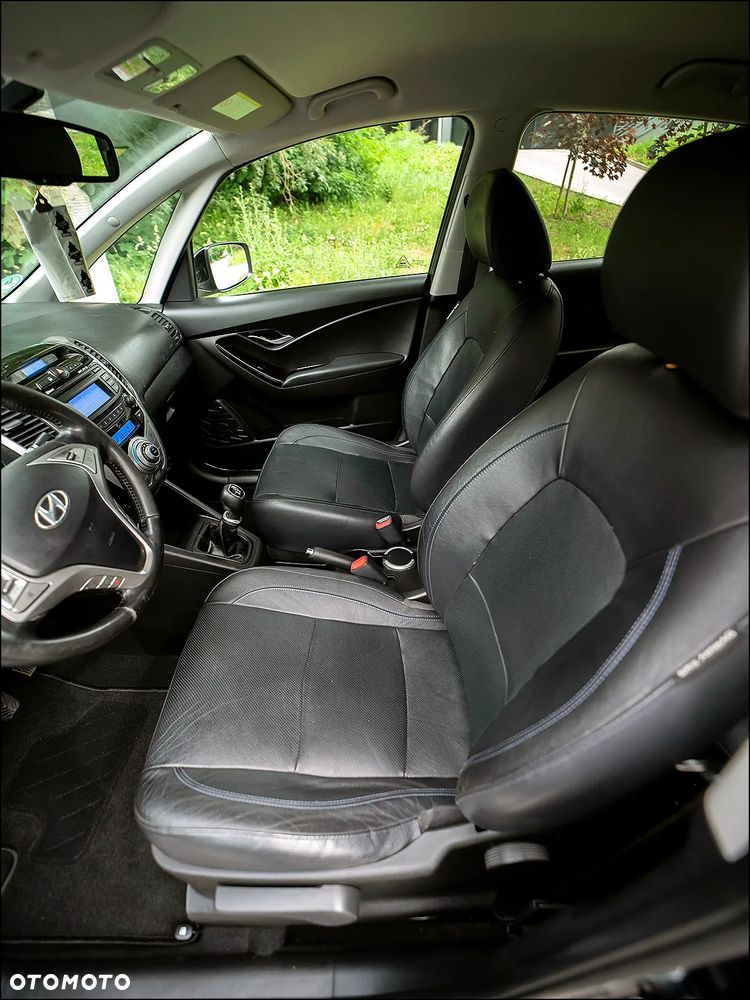 Hyundai ix20 1.4 blue Style - 34