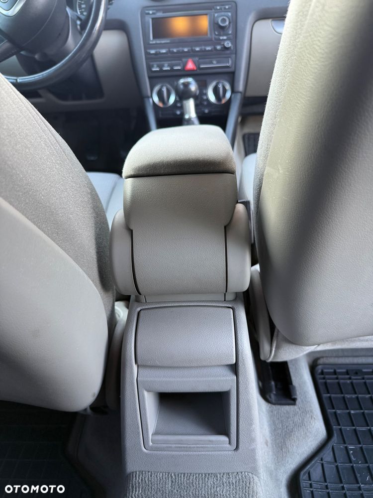 Audi A3 Sportback - 16