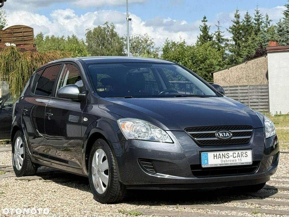 Kia Ceed - 2