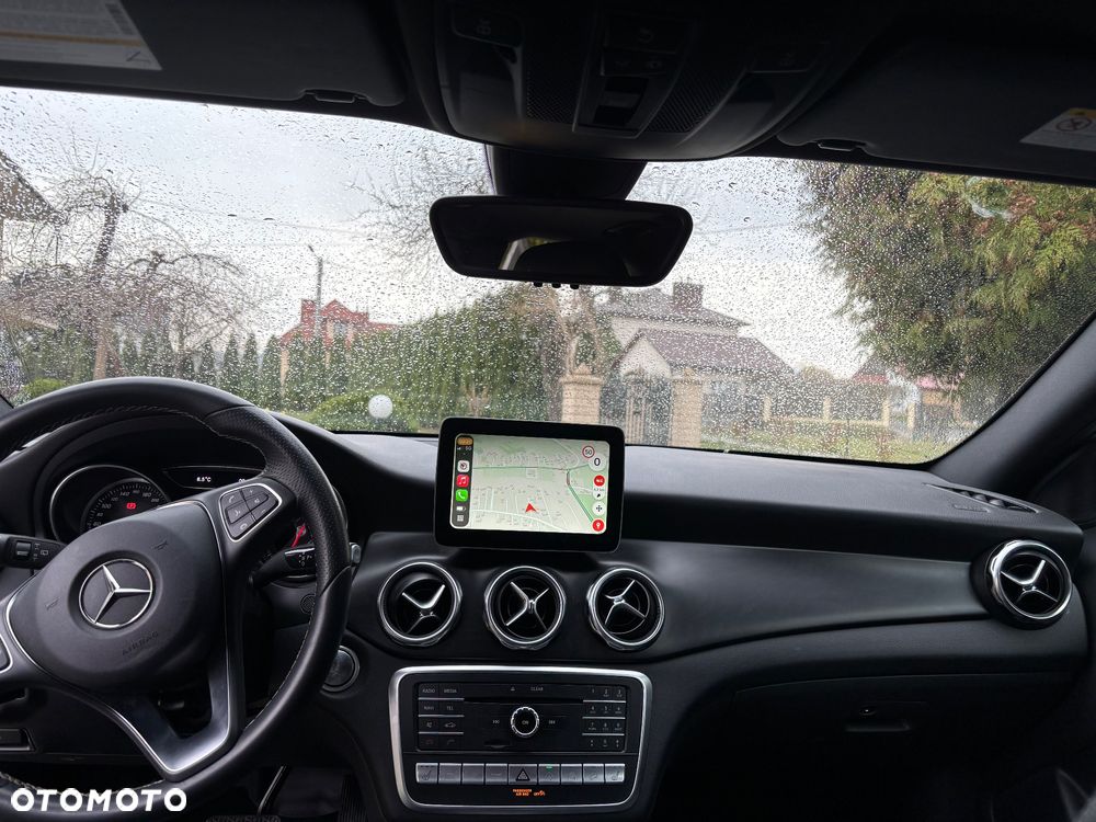 Mercedes-Benz GLA 250 4-Matic Urban - 20