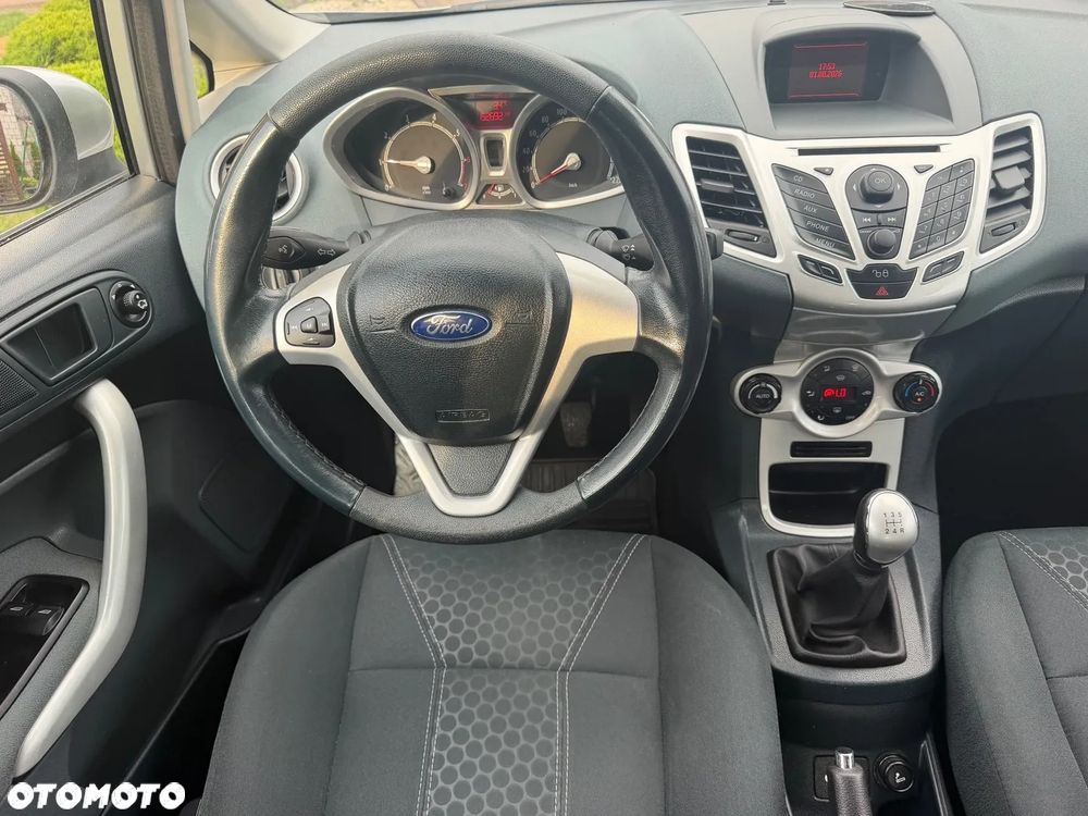 Ford Fiesta 1.25 Titanium - 6