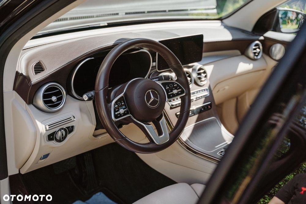 Mercedes-Benz GLC 300 4-Matic - 7