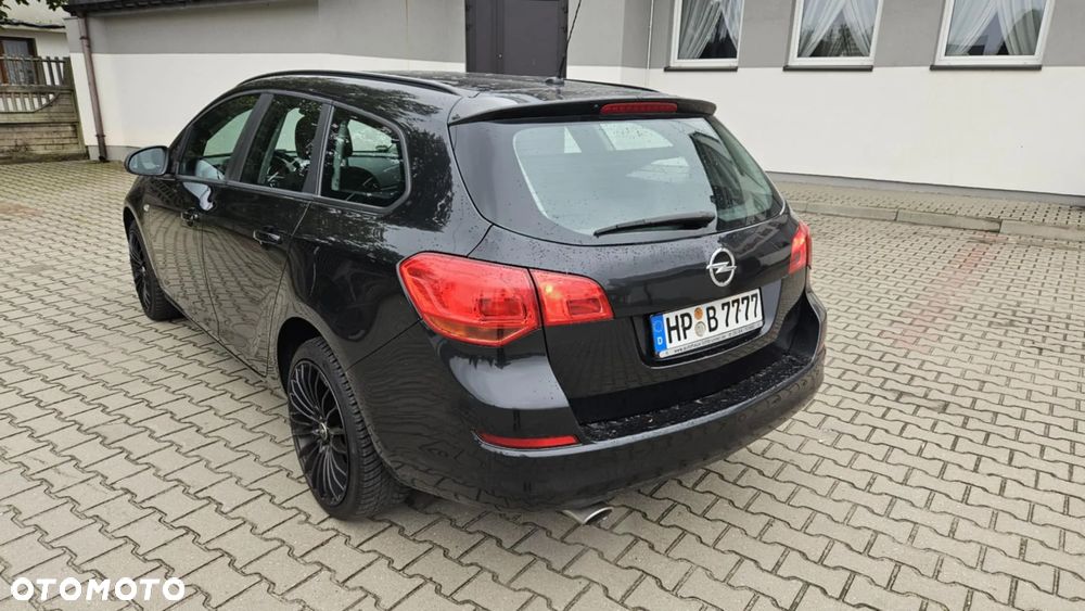 Opel Astra - 8