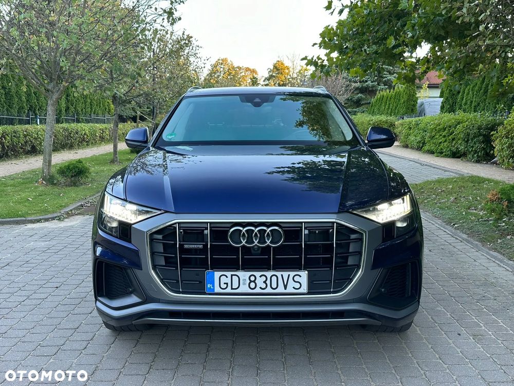 Audi Q8 - 9