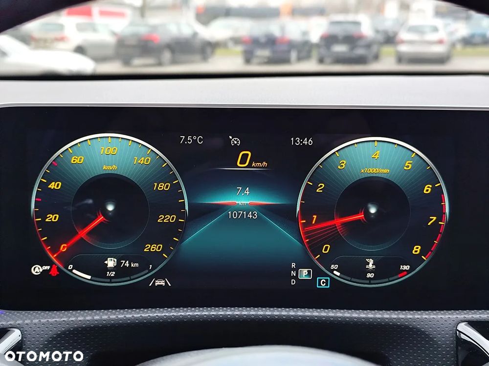 Mercedes-Benz CLA 200 Progressive 7G-DCT - 18