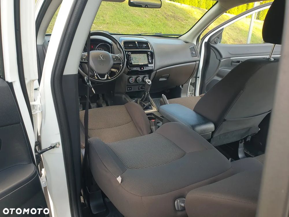 Mitsubishi ASX 1.6 2WD Inform - 13