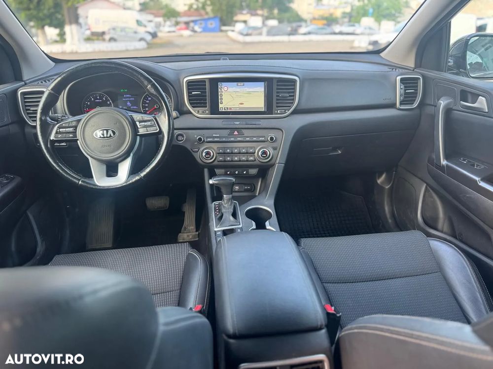 Kia Sportage 1.6 T-GDI 7DCT 4x4 Plus - 9