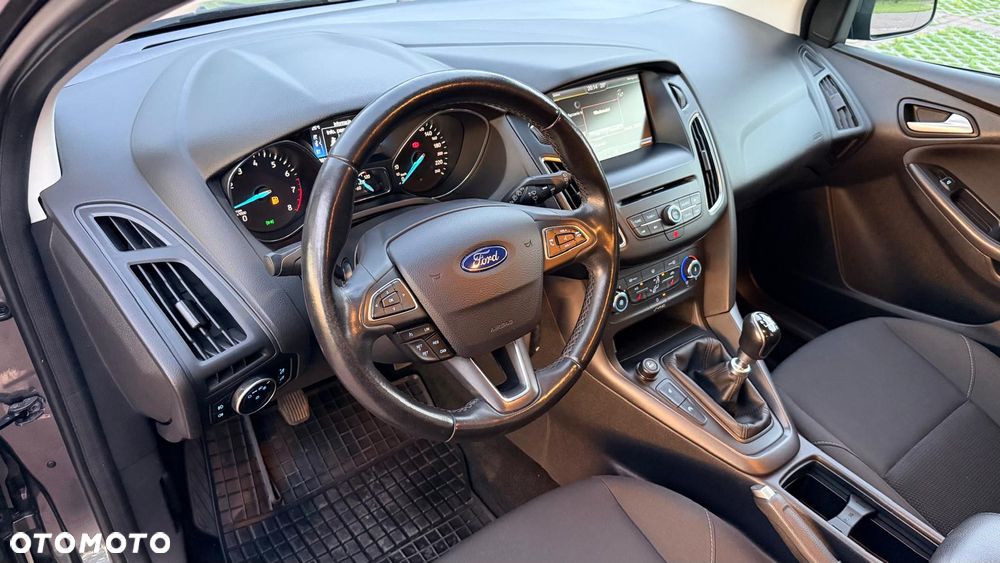 Ford Focus 1.0 EcoBoost Gold X (Trend) - 20