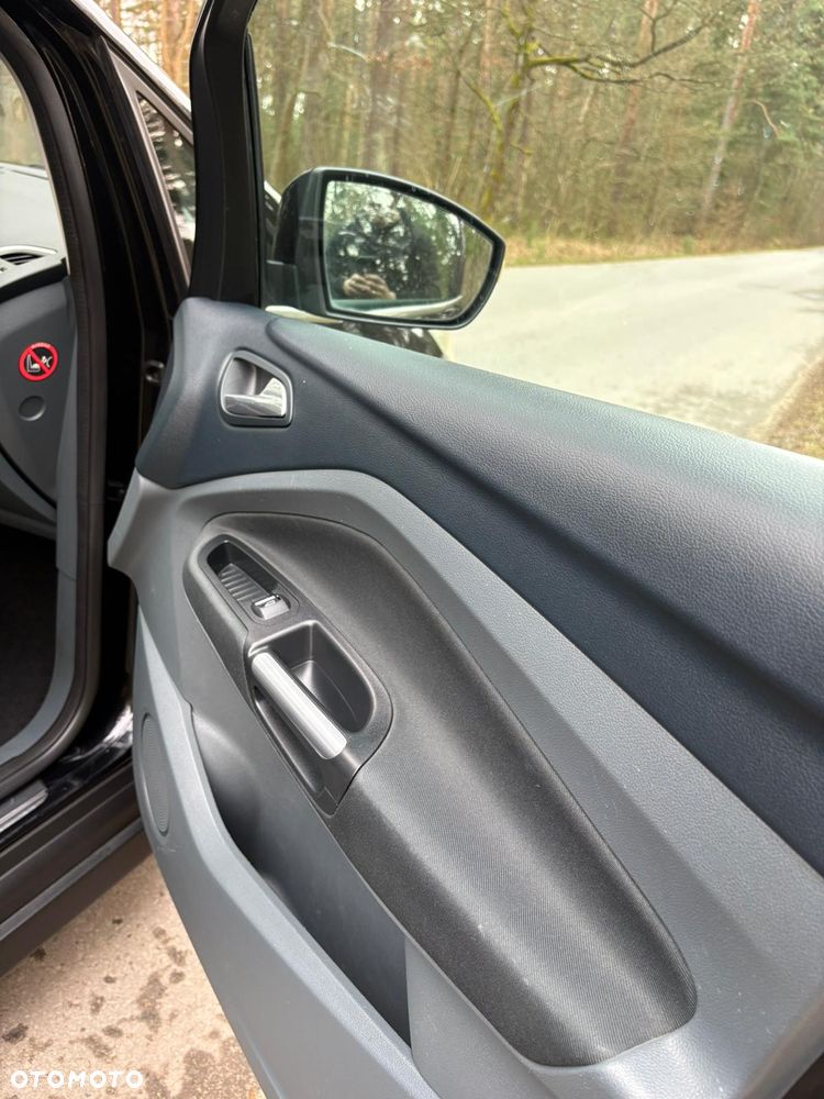 Ford C-MAX 1.6 TDCi Start-Stop-System Titanium - 22