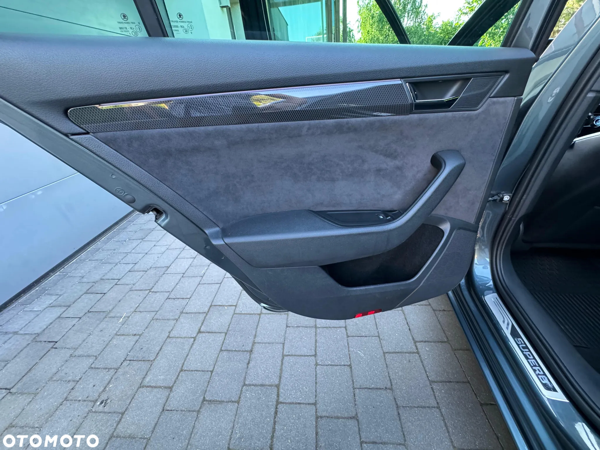 Skoda Superb 2.0 TDI 4x4 Sportline DSG - 19