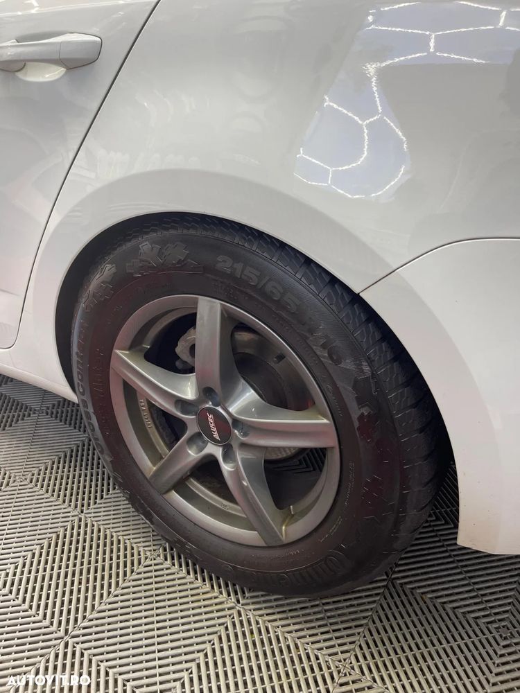 Skoda Octavia Combi Diesel 1.6 TDI DSG Style - 27