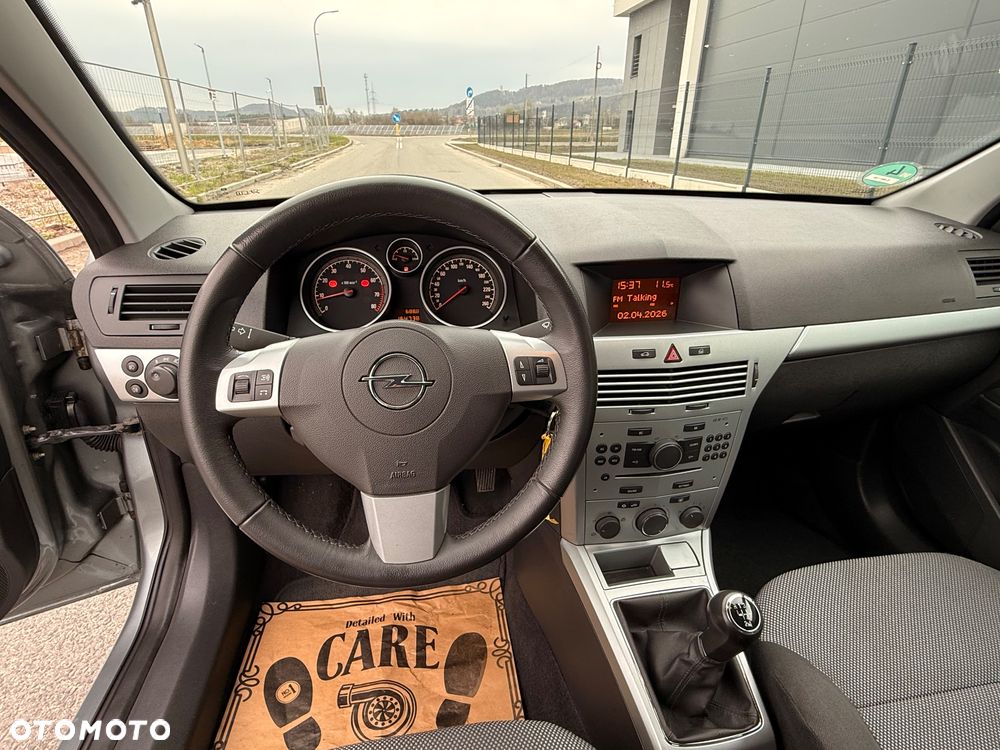 Opel Astra 1.6 Edition - 32
