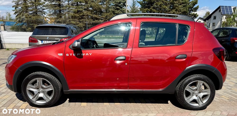Dacia Sandero 0.9 TCe SL Celebration - 8