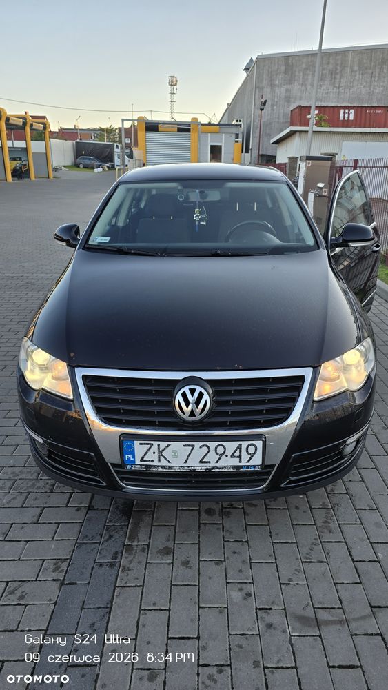 Volkswagen Passat - 6