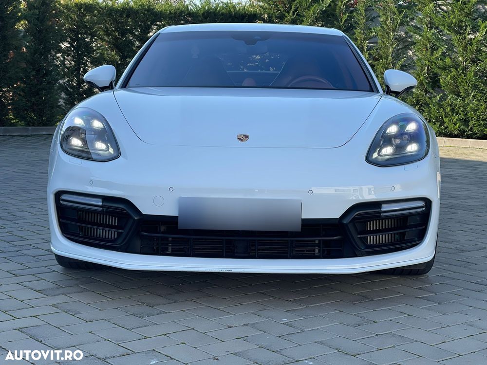 Porsche Panamera 4S Executive - 3