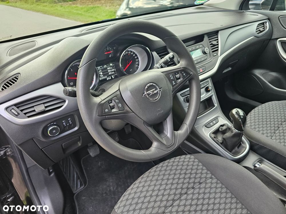 Opel Astra 1.6 CDTI Active - 10