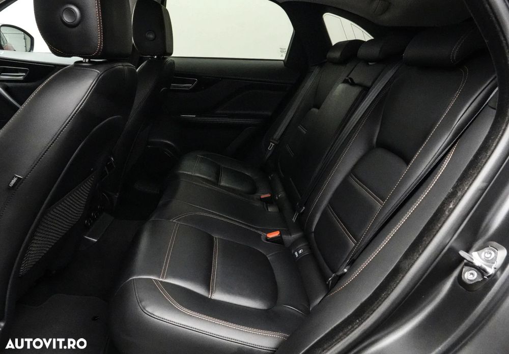 Jaguar F-Pace 20d Aut. Prestige - 16