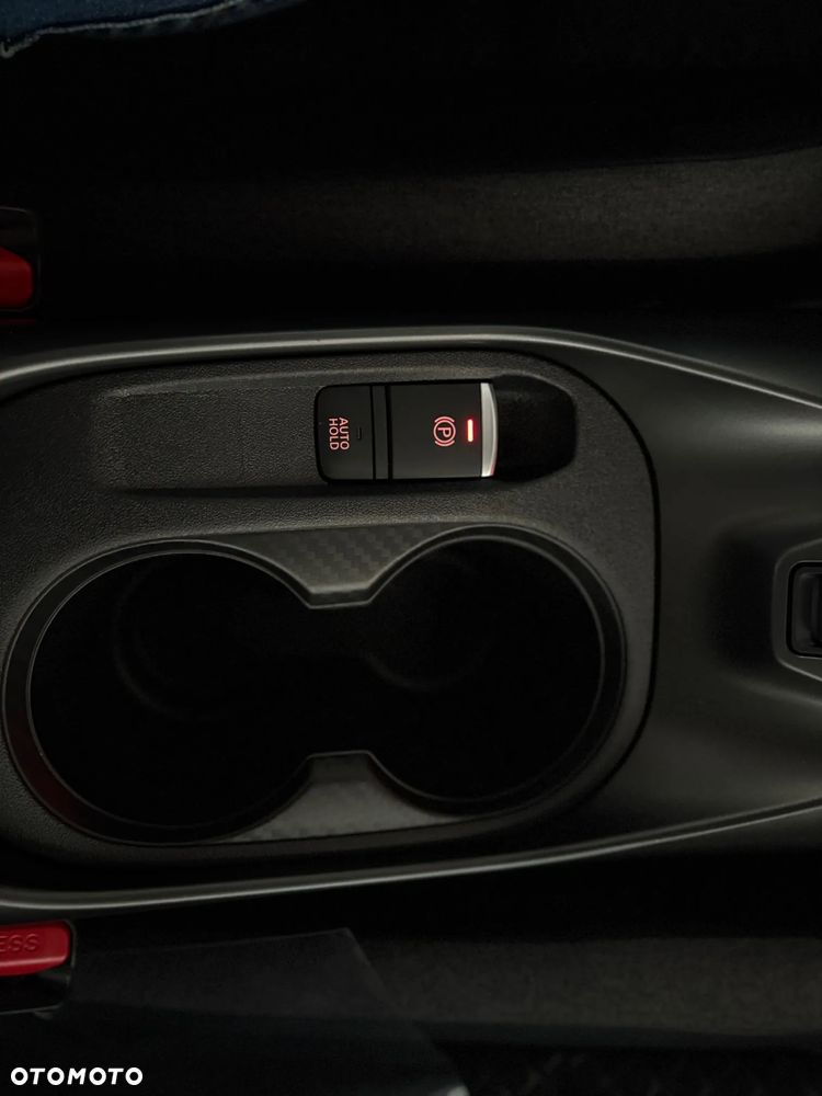 Nissan Juke 1.0 DIG-T N-Connecta DCT - 12