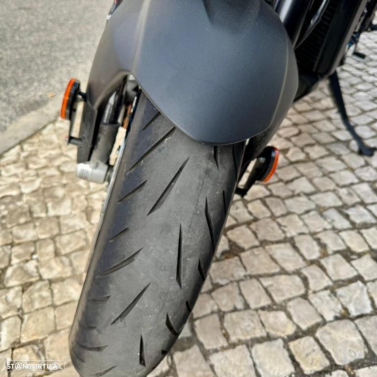 MV Agusta Brutale R - 26