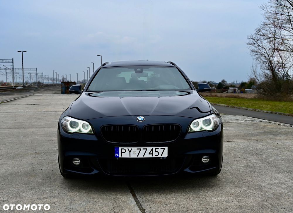 BMW Seria 5 535d xDrive - 23
