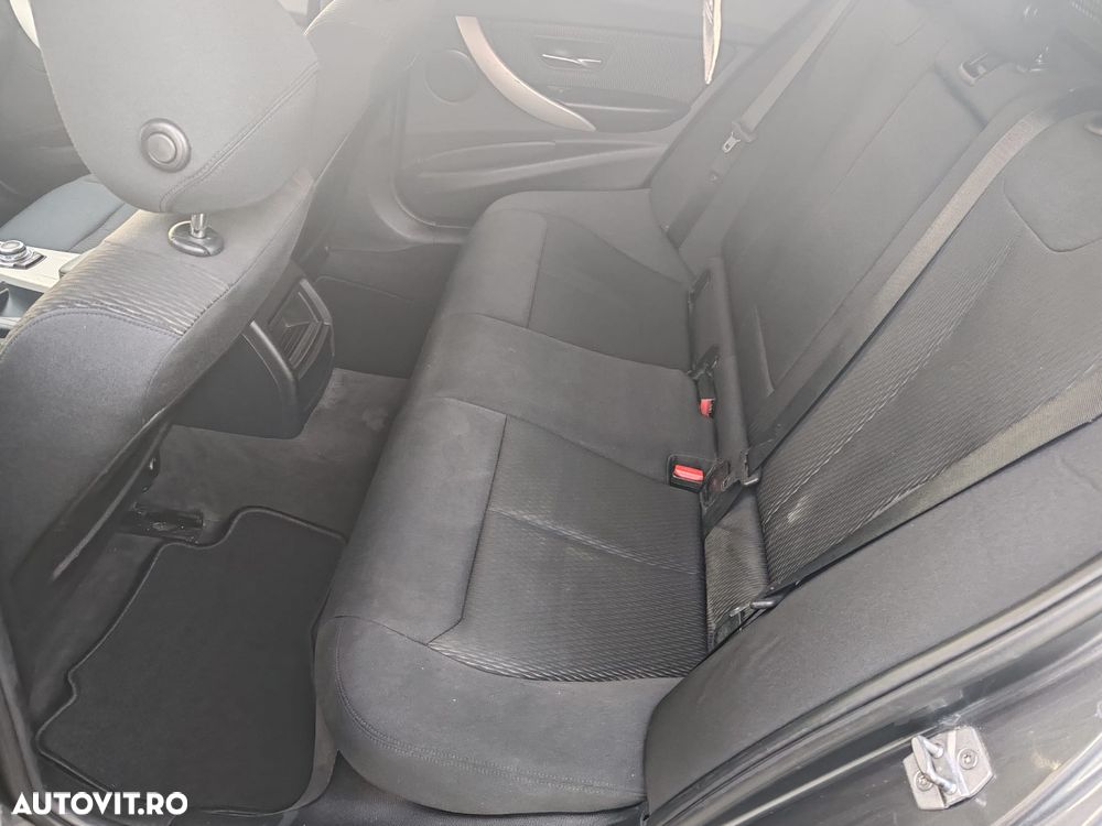 BMW Seria 3 - 15