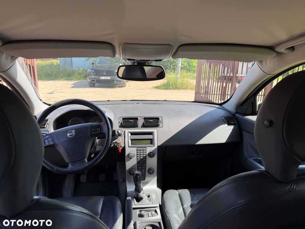 Volvo V50 T5 Momentum - 21