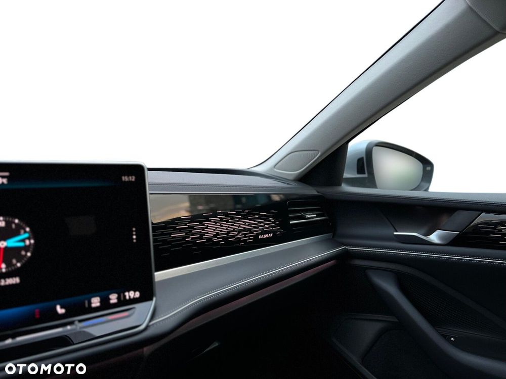 Volkswagen Passat Variant - 13