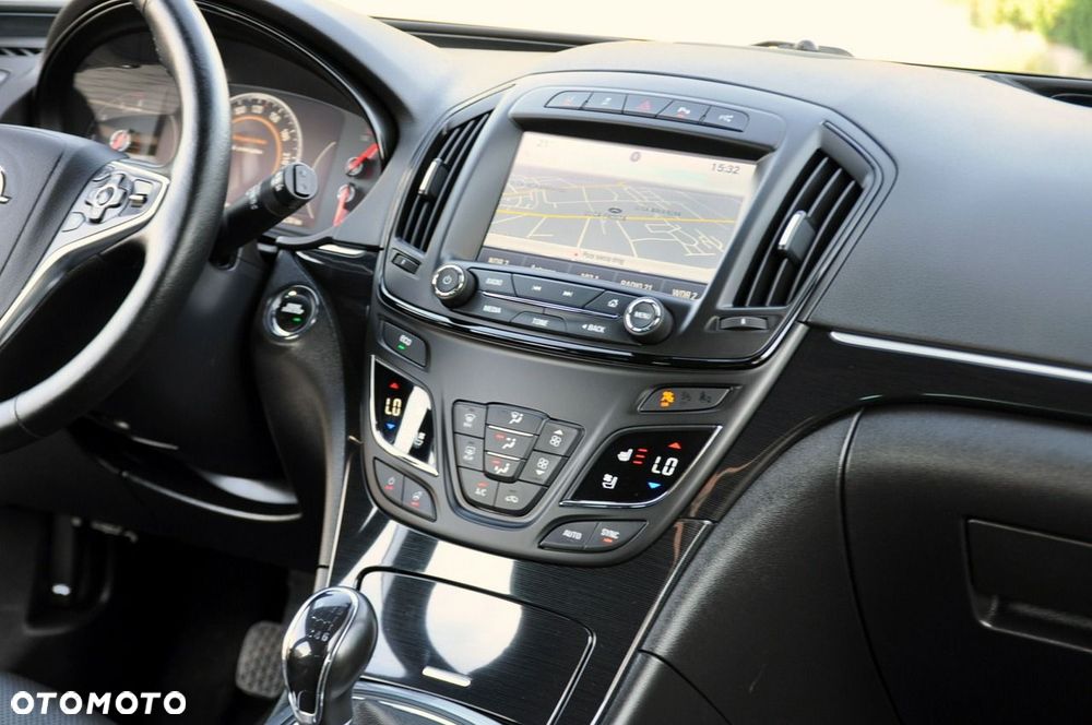 Opel Insignia - 28
