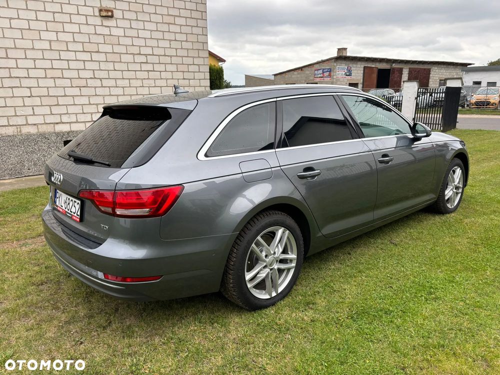 Audi A4 - 4