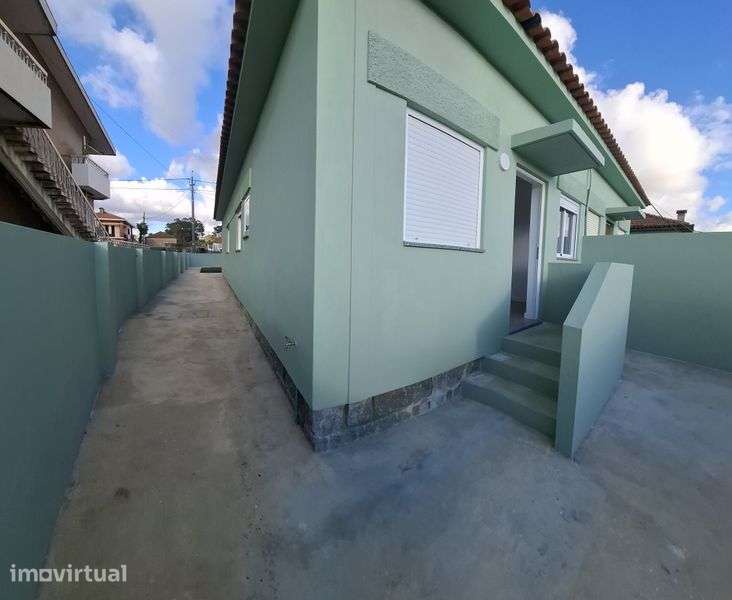 T2 em Paramos- Espinho para arrendar - Grande imagem: 2/8
