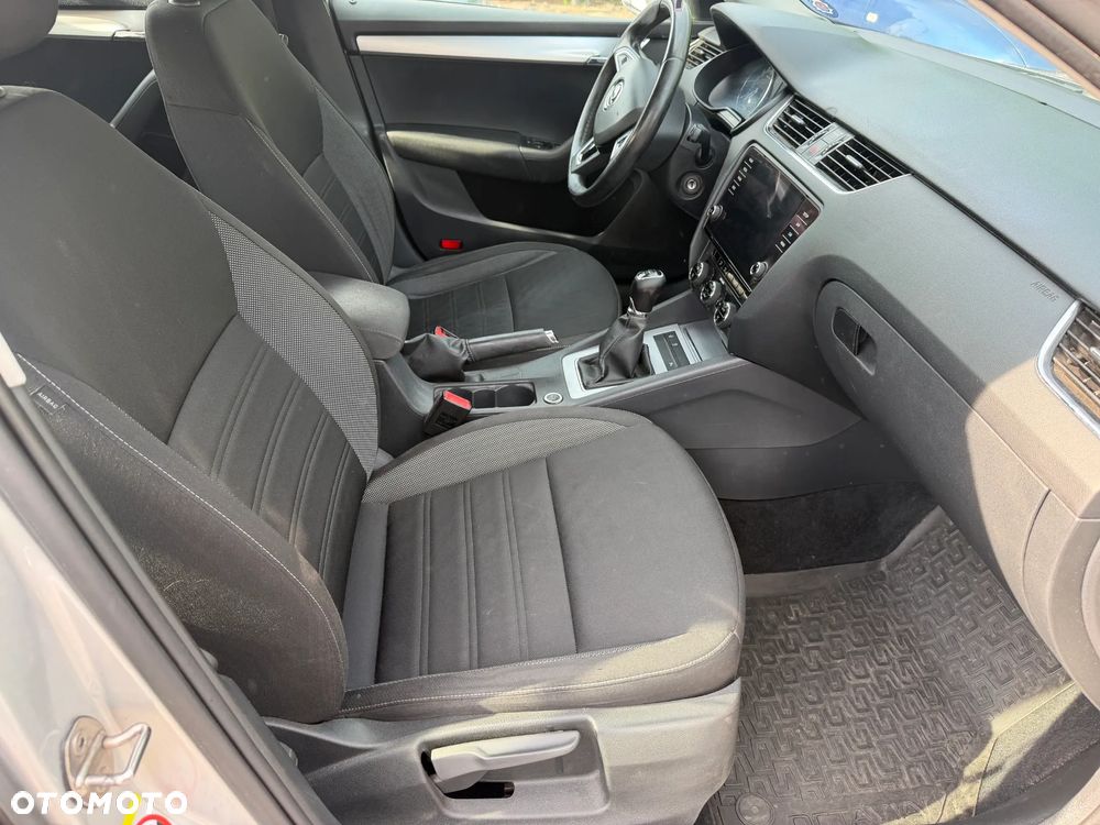 Skoda Octavia 1.6 TDI Ambition - 19
