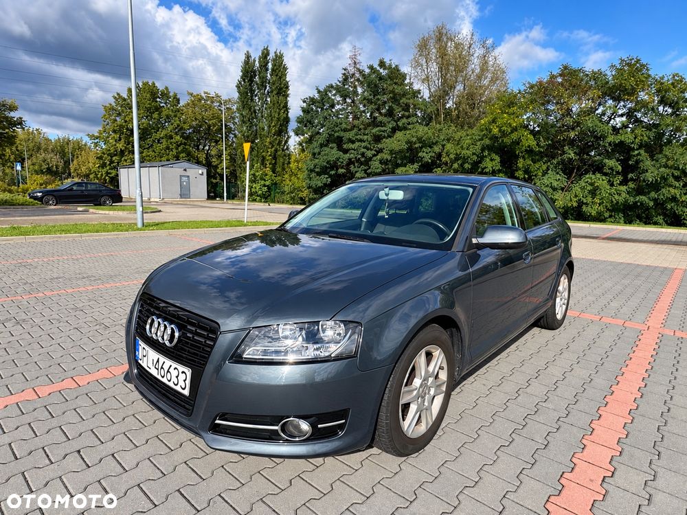 Audi A3 Sportback 1.2 TFSI Attraction - 1