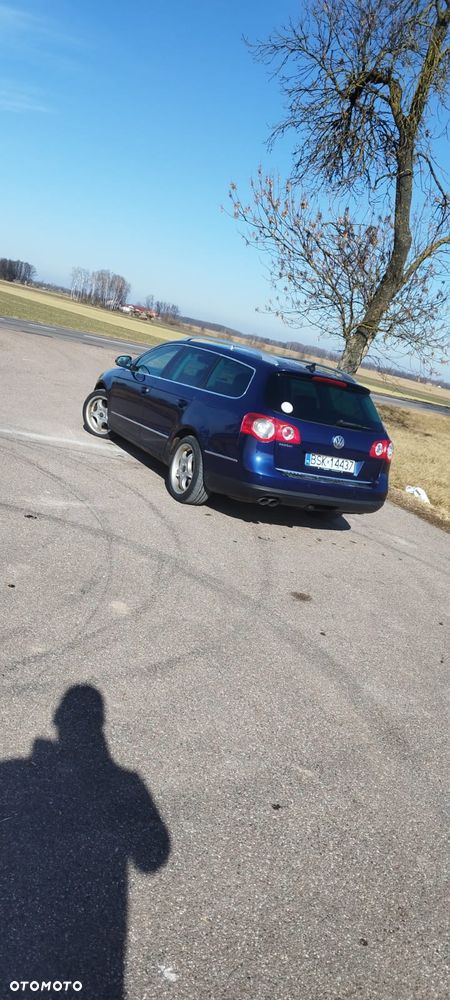 Volkswagen Passat 2.0 TDI Highline DSG - 4